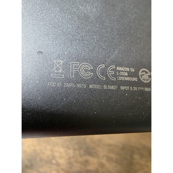 Amazon Kindle Fire HD 10 (7th Gen.) (SL056ZE) 32GB (Wi-Fi) 10.1" Tablet - N563 - Picture 9 of 10